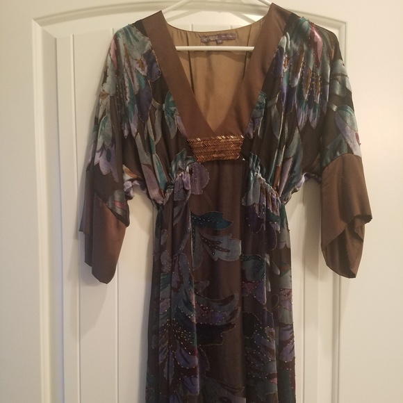Hale Bob Dresses & Skirts - Hale Bob velvet kimono sleeve dress